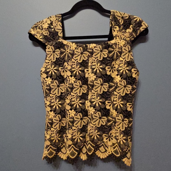 Lace Gold/Black Top - Picture 3 of 5